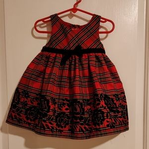 Goodlad Christmas dress in size 18 mos multi colored Plaid velvet florals